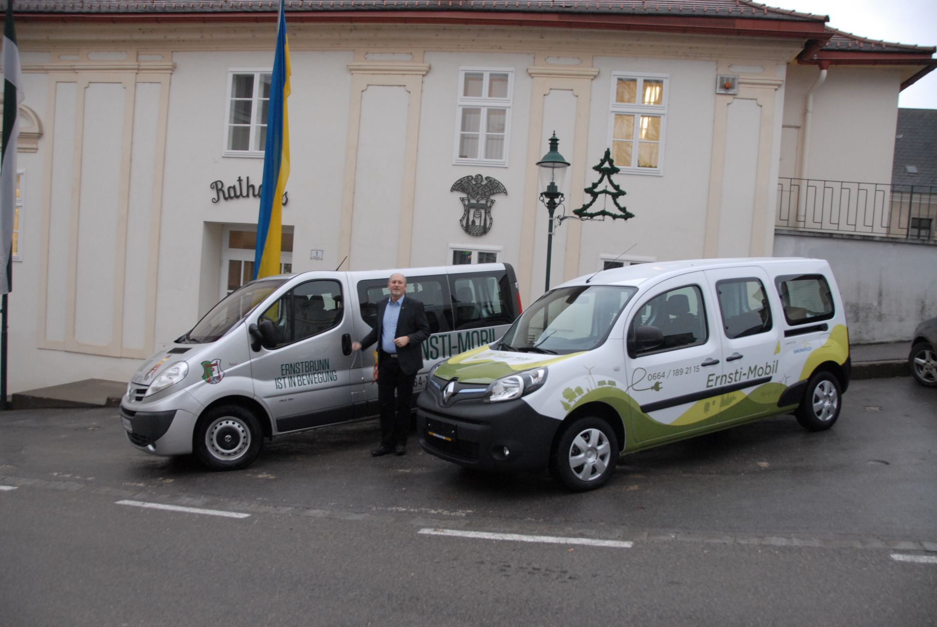 Mikromobilitätsprojekt Ernsti-Mobil (Bürgerbus)