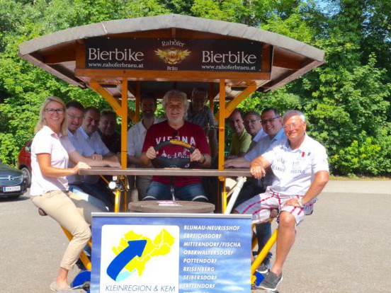 Radrouten- und Freizeitkarte der Kleinregion Ebreichsdorf