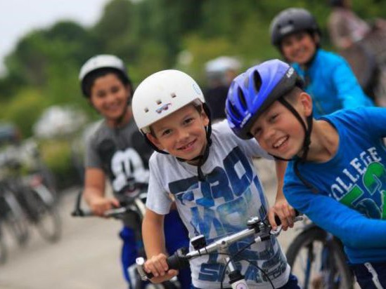 Happy Biking School
