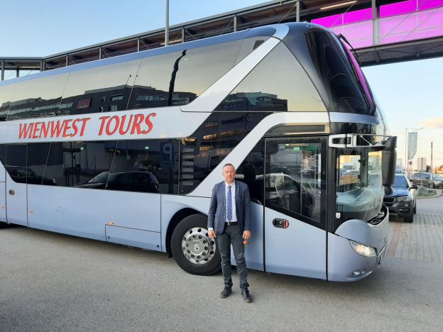 mm_005_shuttle-bus_wienwest