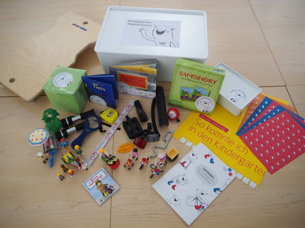 Mit der Mobilitätsbox aktiv unterwegs in den Kindergarten – Bewusstseinsbildende Maßnahmen zur aktiven Mobilität für Kleinkinder