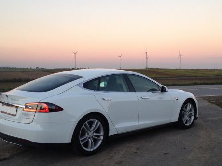 Plattform zum Erfahrungsaustausch über Elektromobilität bei Vielfahrern 
