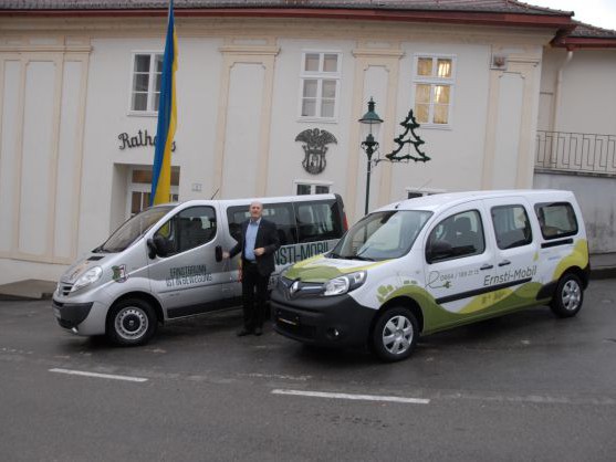 Mikromobilitätsprojekt Ernsti-Mobil (Bürgerbus)