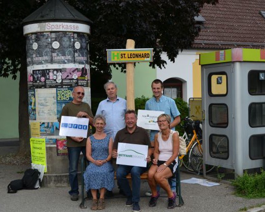 Mitfahrbankerl rund um Horn