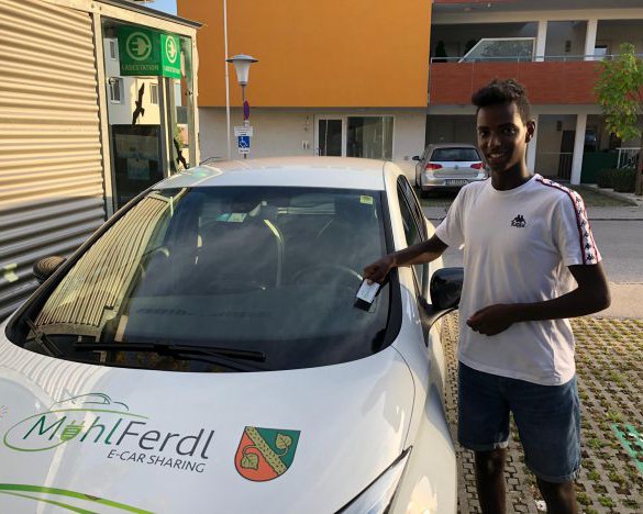 E-Youth - Elektromobilität nimmt bei der Jugend Fahrt auf