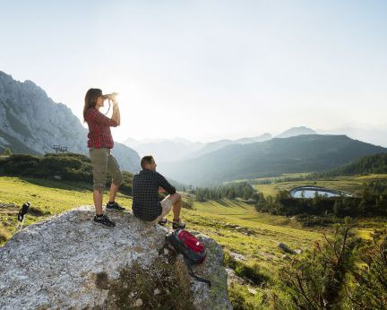 Vernetzung Öffentlicher Verkehr mit Tourismus in der Region NLW