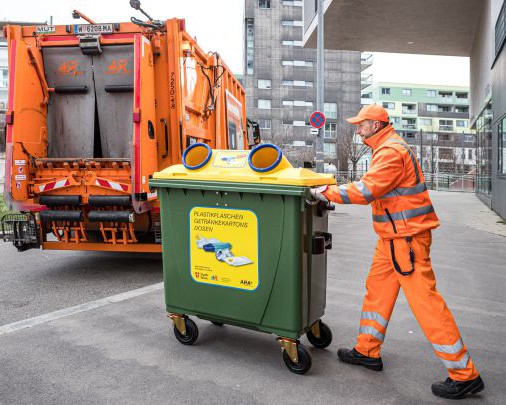 Aus DREI mach EINS – Reduktion von Transportwegen bei der Altstoffsammlung durch die gemeinsame Sammlung von Plastikflaschen, Getränkekartons und Dosen in der Gelben Tonne bzw. im Gelben Sack