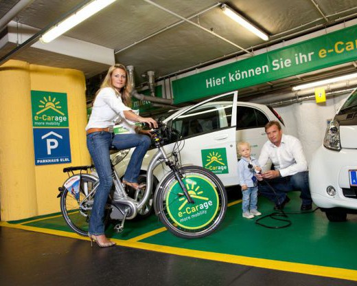 maas-012_hier-geht-die-post-ab_e-carage_1
