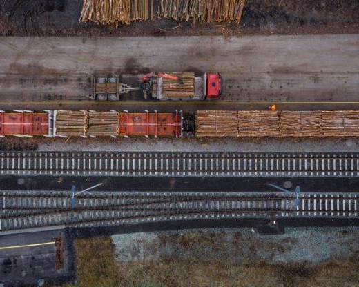 Verlagerung Holztransport vom LKW auf die Schiene