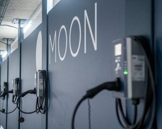 E-Ladepark Moon Lounge