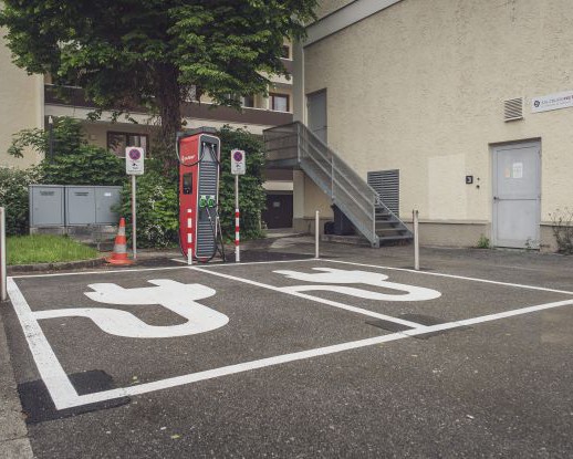Schnellader für E-Taxis in Salzburg Nonntal