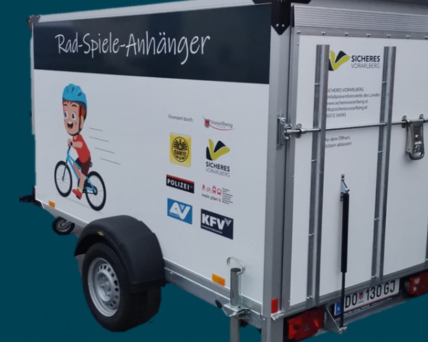 Rad-Spiele-Anhänger