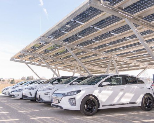 Gemeinsam mobil: Smartes Mobilitätsmanagement bei Fronius