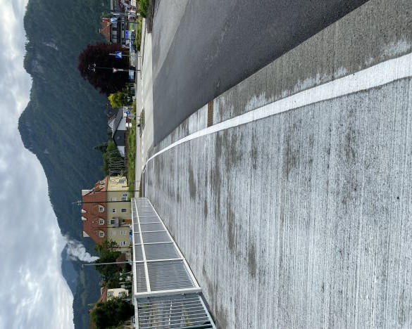Der neue Geh- und Radweg Bahnhof