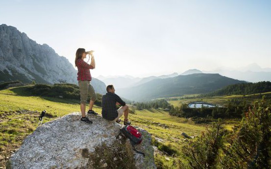 Vernetzung Öffentlicher Verkehr mit Tourismus in der Region NLW