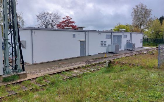 Oberleitungsinselanlagen (OLIA) zum Laden von Akkuzügen (BEMU)