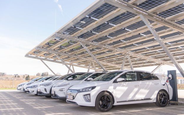 Gemeinsam mobil: Smartes Mobilitätsmanagement bei Fronius