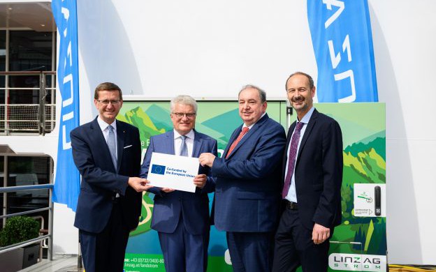 Landstrom für Kabinenschiffe
